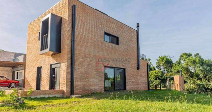 Sobrado à venda, 253 m² por R$ 1.800.000,00 - Villa Lucchesi - Gravataí/RS