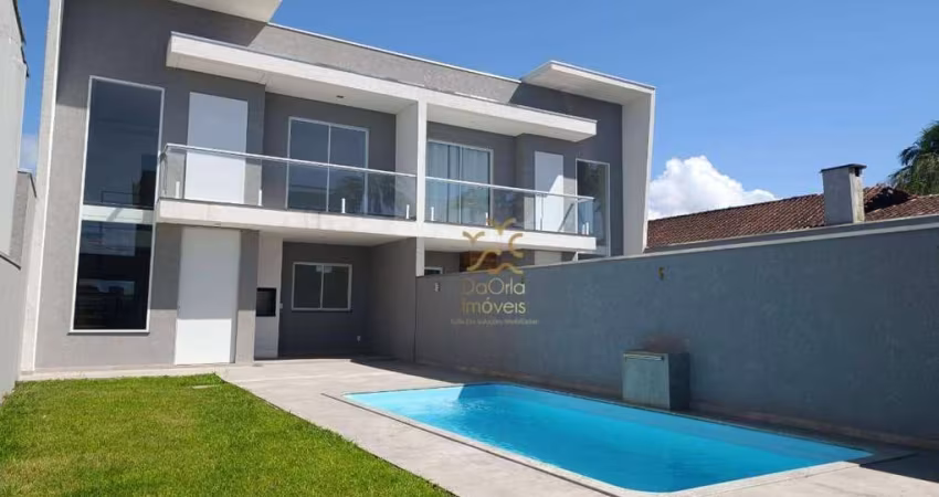 Sobre sobrado com 158m² à venda em Guaratuba - PR