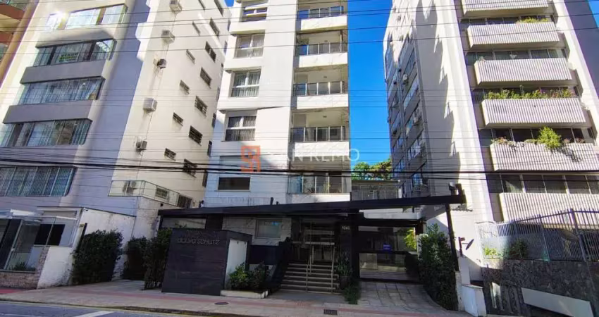 Apartamento com 3 quartos para alugar na Rua Almirante Lamego, 1240, Centro, Florianópolis