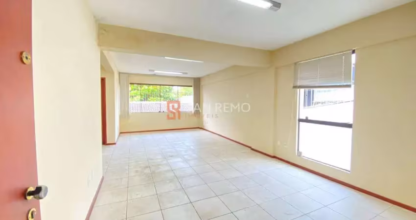 Sala comercial para alugar na Avenida Madre Benvenuta, 908, Santa Mônica, Florianópolis
