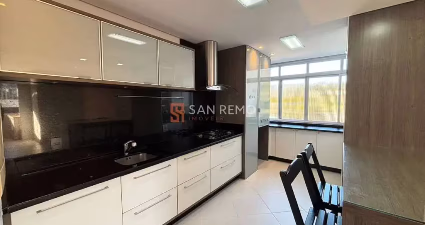 Apartamento com 3 quartos para alugar na Avenida Madre Benvenuta, 411, Trindade, Florianópolis