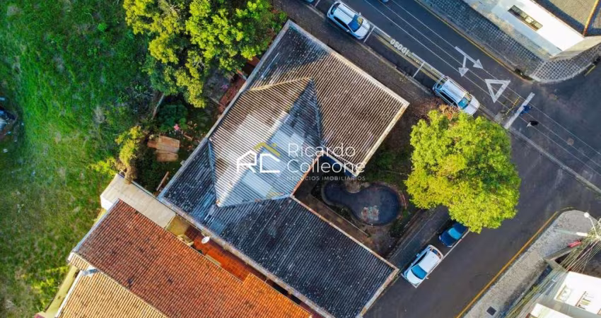 Terreno no Centro, 491,62m2. Na esquina do Ginásio Borell.