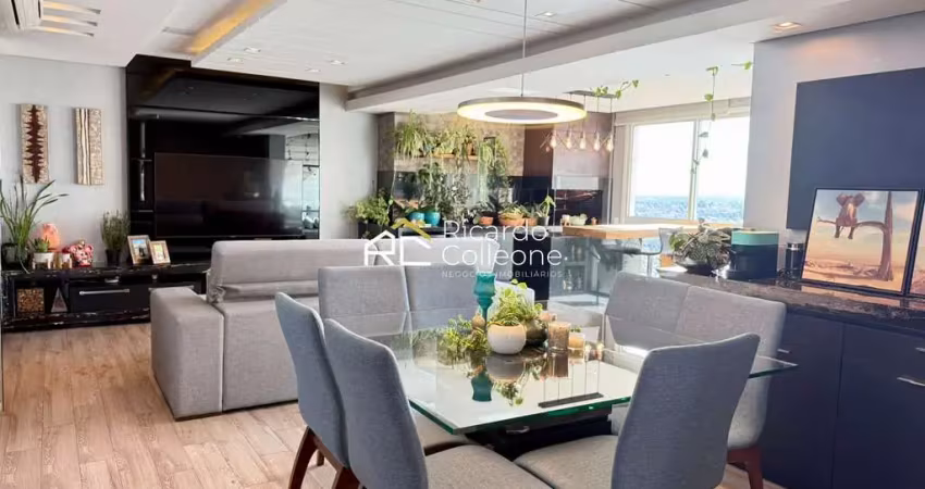 Apartamento porteira fechada, face norte, 131m2, 3 quartos, 1 escritório, 2 vagas separadas.