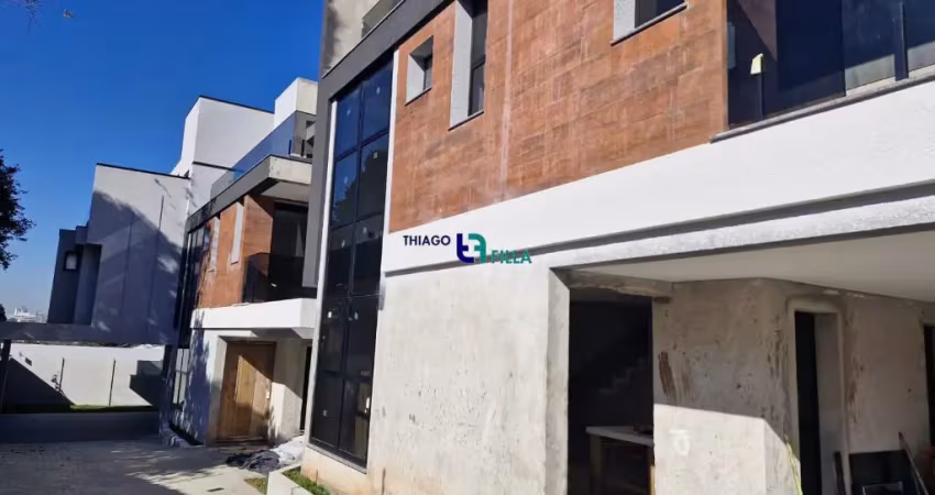 Sobrado com 3 suítes e amplo terraço no bairro são francisco,