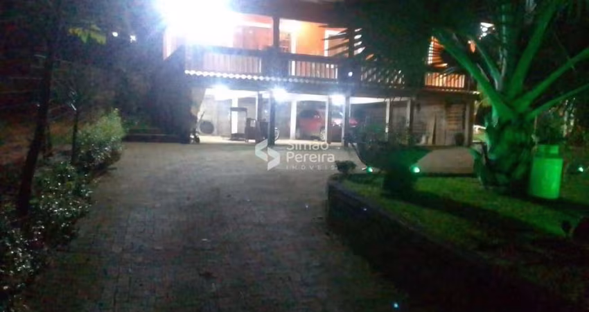 Excelente casa à Venda, Loteamento Embaúbas, Ewbank da Câmara, MG