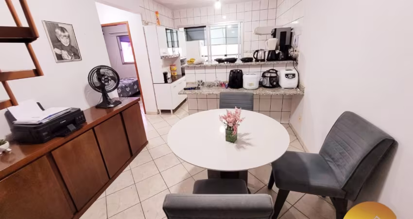 Apartamento duplex próximo à rua da feira no Jardim dos Turistas em Caldas Novas!