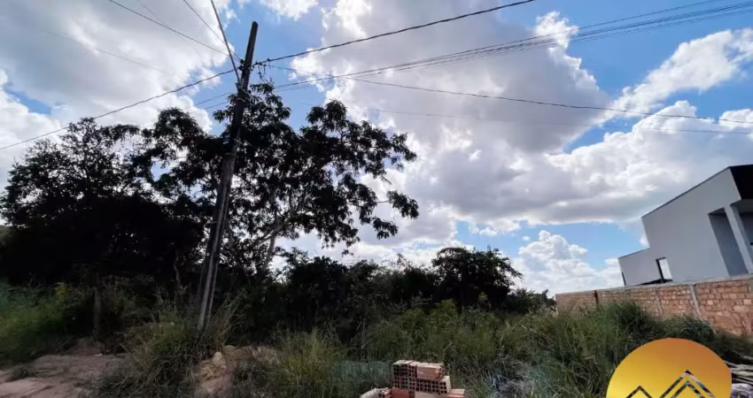 Dois lotes juntos próximos ao santuário nossa senhora da salete em caldas novas com 360 metros cada