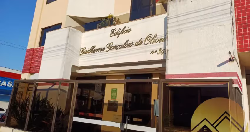 Apartamento a venda ao lado das casas bahia  no centro de caldas novas na avenida bento de godoy.