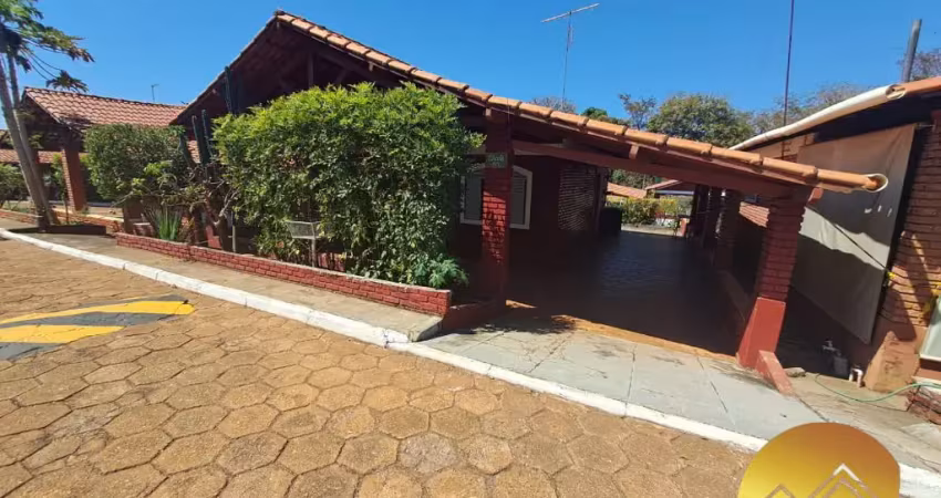 Chalé muito barato em caldas novas com 2 quartos, 1 banheiro, varanda