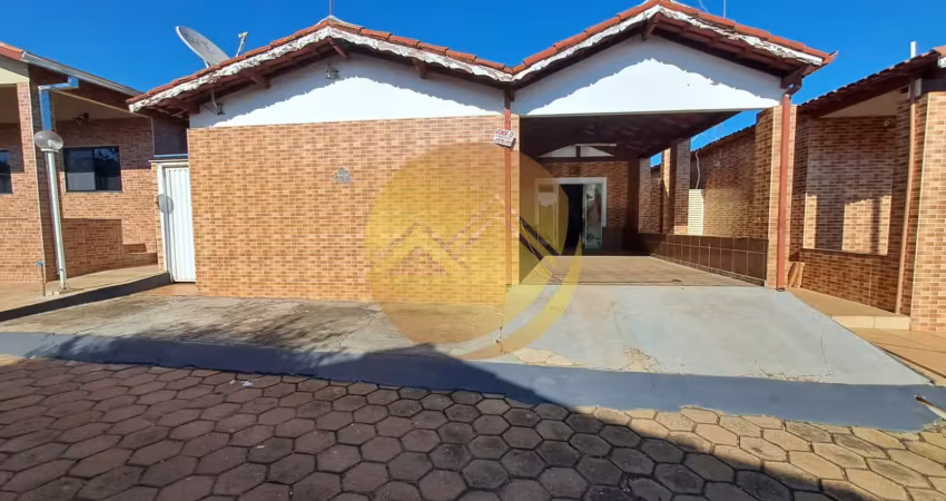 Chalé em caldas novas com 2 quartos ambos suítes, sala e cozinha ampla