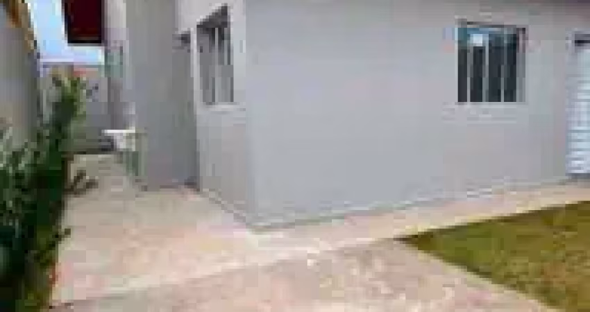Excelentes casas em itanhaem -  02 dormitórios (01 suíte) 80 m2