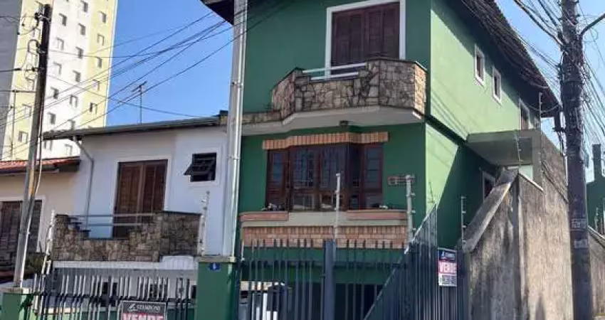 Excelente sobrado 3 suítes 4 vagas cobertas na vila milton