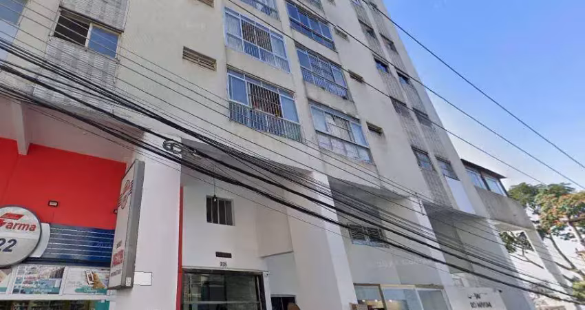 Excelente apartamento 03 dorms com 127 m2 no centro