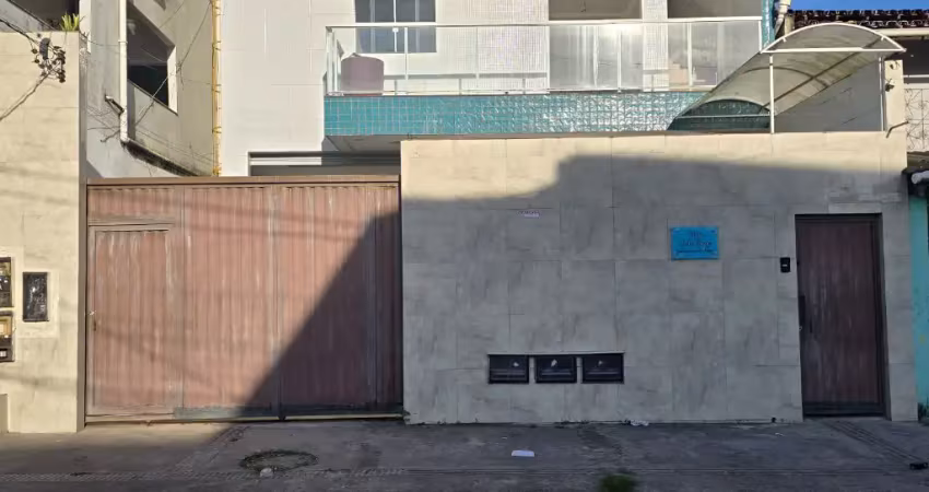 Barracão / Galpão / Depósito com 1 sala para alugar na Rua Pajussara, 50, Paripe, Salvador