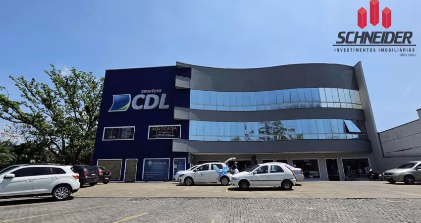 Sala comercial para alugar no bairro Nações em Timbó/SC
