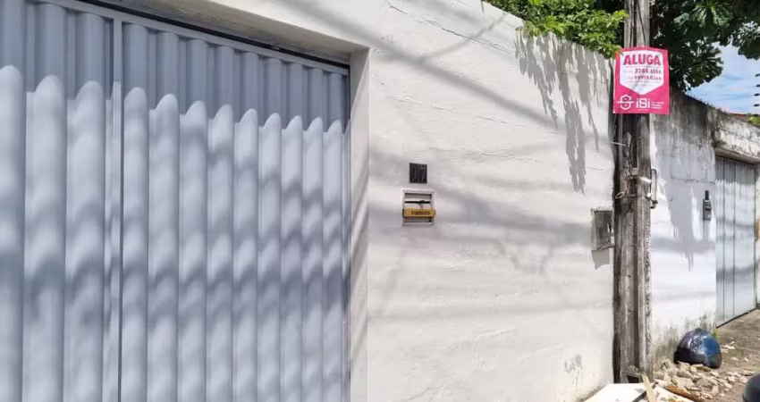 Casa com 3 quartos para alugar na Leitão Cerqueira, 97, Mondubim, Fortaleza