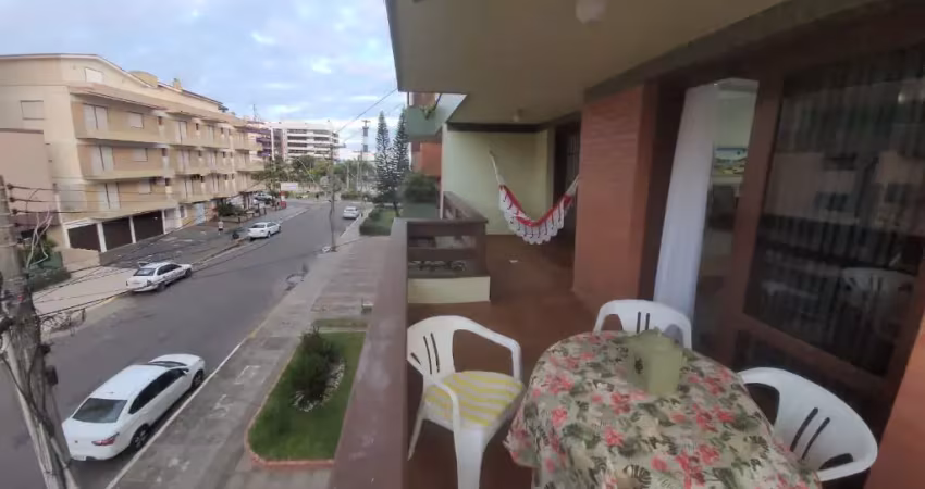 Apartamento com 3 quartos para alugar na Rua Andira, 242, Centro, Capão da Canoa