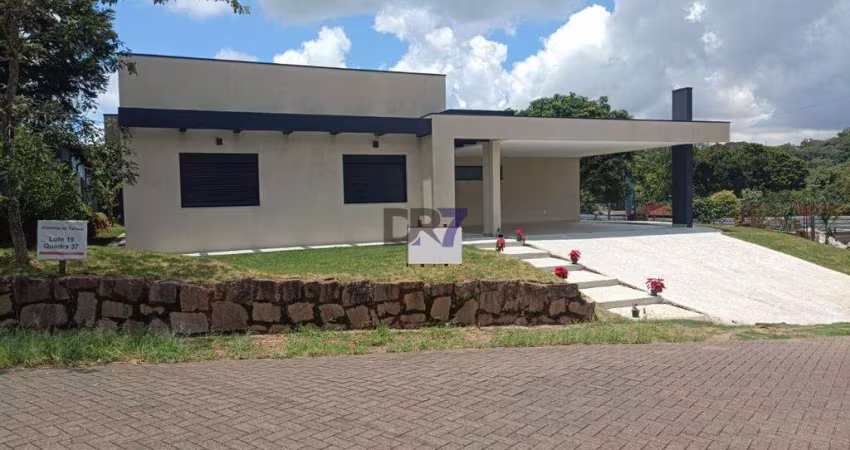 Belíssima Chácara à Venda, terreno 1030m² - Clube de Campo Valinhos, SP