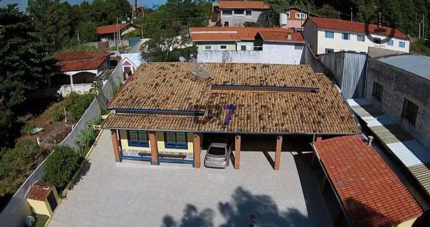 Chácara  em campinas, vila ipê, com 3 dormitórios. área de 2000 m²