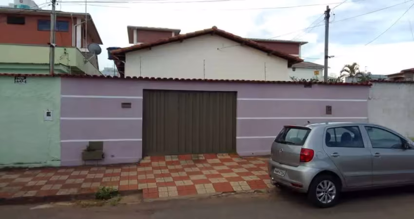 Casa com 3 quartos à venda na Bolívia, 120, Vila Santa Isabel, Anápolis