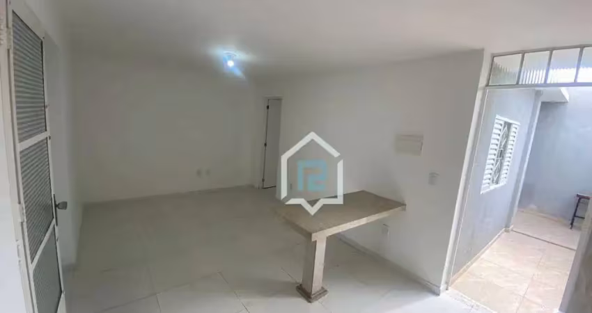 Casa com 2 dormitórios à venda, 73 m² por R$ 260.000 - Vila Assis - Sorocaba/SP