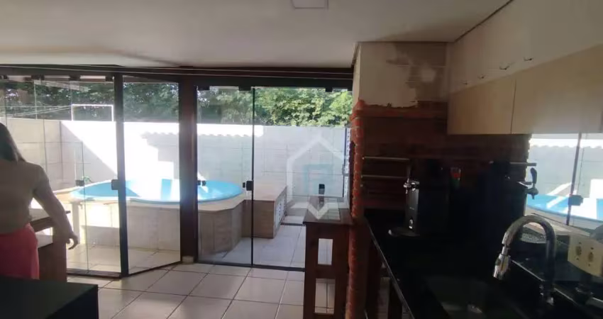 Casa com 3 dormitórios à venda, 77 m² por R$ 600.000 - Condomio Vila Flora - Votorantim/SP