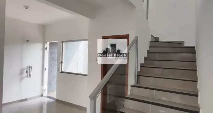 Oportunidade imperdível no bairro dom pedro!  apresentamos esta excelente casa dúplex localizada na rua 10, em um dos bairros mais desejados da região!