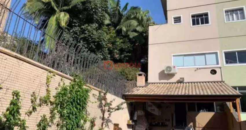 Casa com 5 quartos à venda na Rua Florinéia, 66, Água Fria, São Paulo