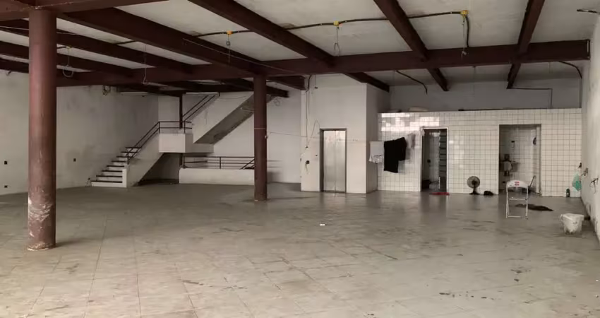 Prédio para alugar na Praça João Francisco Lisboa, 117, Vila Madalena, São Paulo