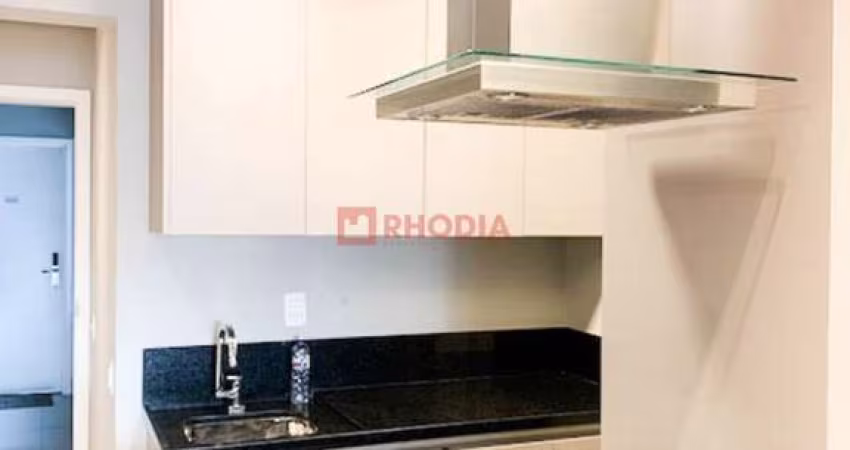 LOCAÇÃO APARTAMENTO MOBILIADO NO BROOKLIN - SP, 1 SALA, 1 DORMITÓRIO E 1 VAGA GARAGEM