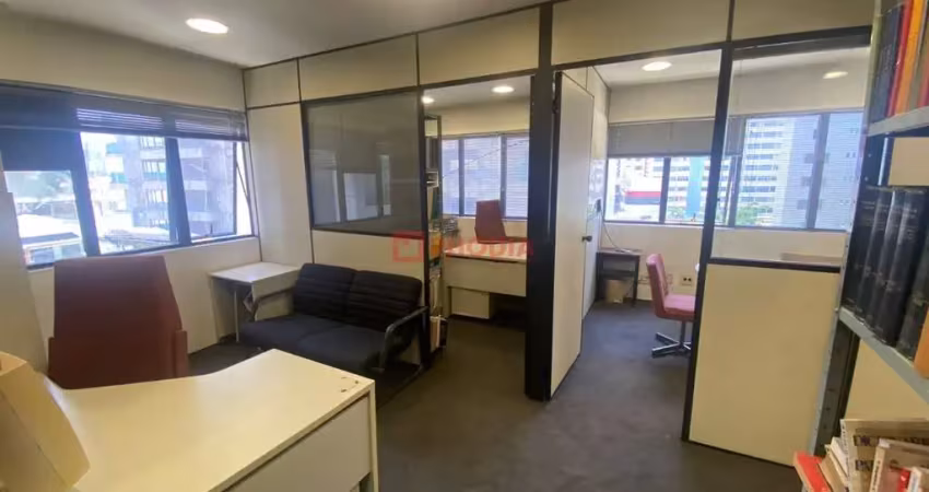 Venda de conjunto comercial em pinheiros zona oeste são paulo, 3 salas 2 vagas garagem
