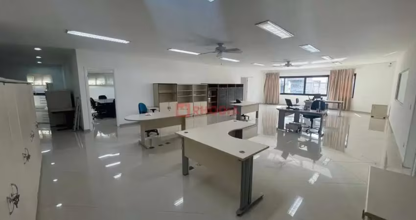 Locação de prédio comercial na região da av. braz leme zona norte /sp, 4 salas e 18 vagas