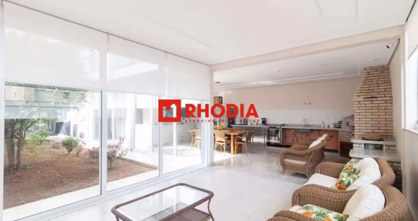 Sobrado luxuoso na mooca - 4 suítes, 6 vagas e lazer completo