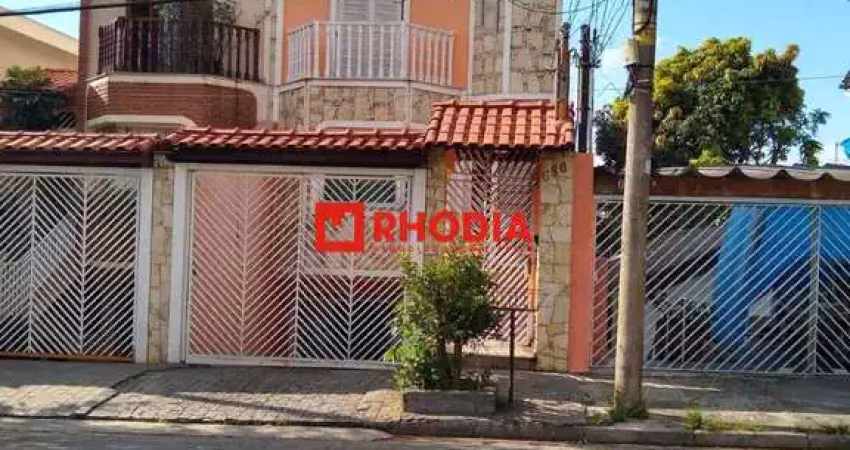 Sobrado à venda com 480m² , 03 dormitórios, 1 suíte , 8 vagas de garagem e piscina bairro agua fria zona norte sp