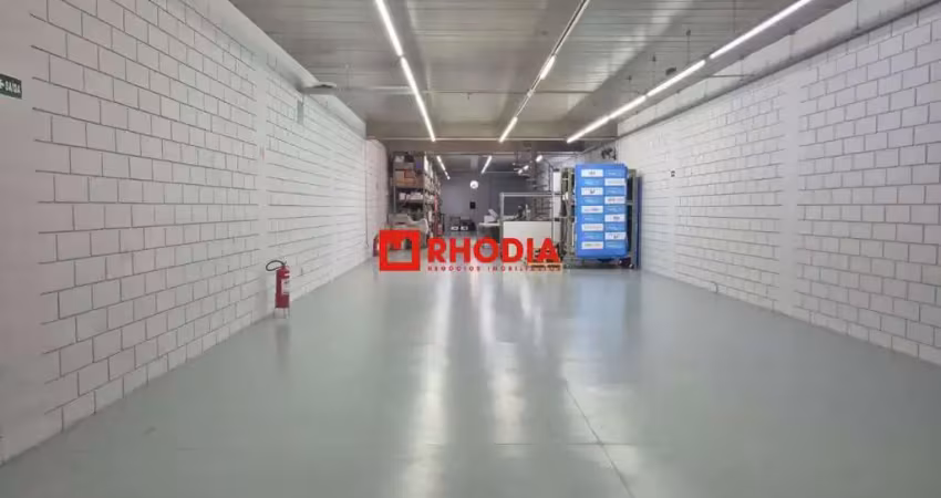 Locação de galpão na barra funda - 635 m² com estrutura completa