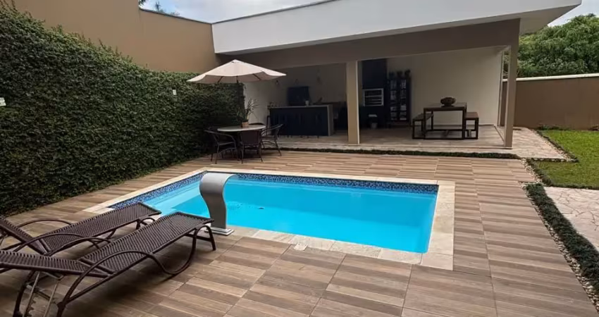 Casa em condomínio fechado Condomínio Residencial Glória