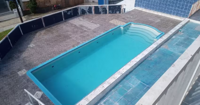 Casa com 3 quartos à venda no Bom Retiro, Joinville 