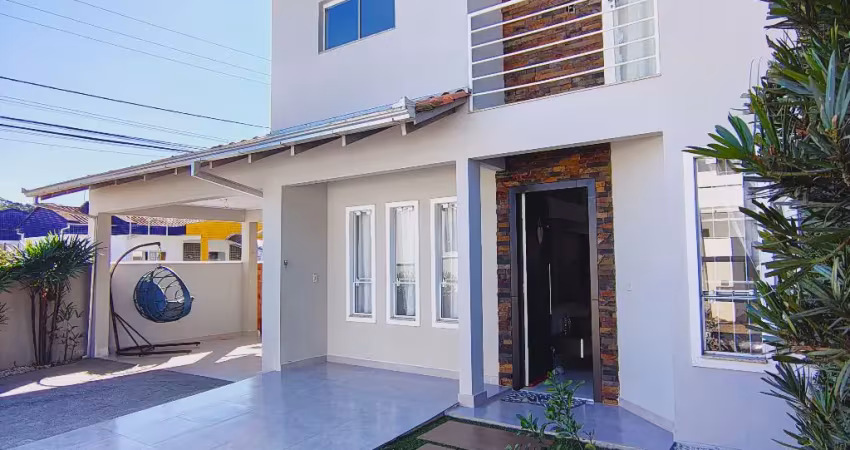 Casa com 4 quartos à venda no Parque Guarani, Joinville 