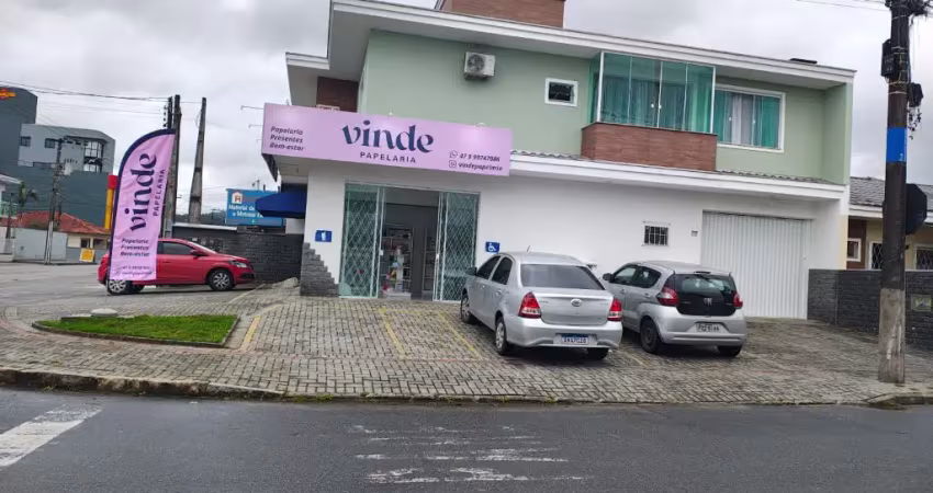 Casa comercial com 4 salas à venda no Comasa, Joinville 