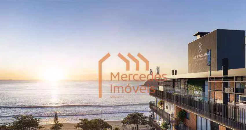 Apartamento frente mar, 3 suites, 173 m² por R$ 3.661.000,00- Cabeçudas - Itajaí/SC