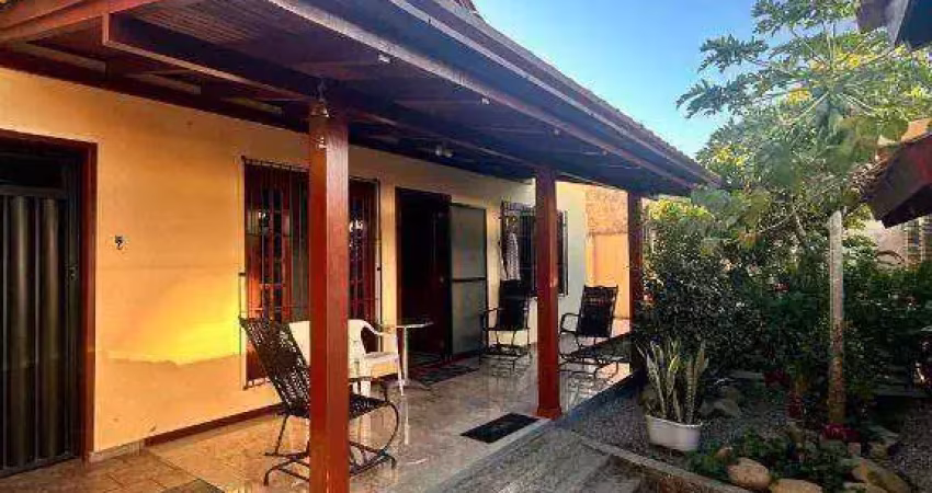 Casa com 3 suítes à venda, 260 m² por R$ 1.890.000 - Dom Bosco - Itajaí/SC
