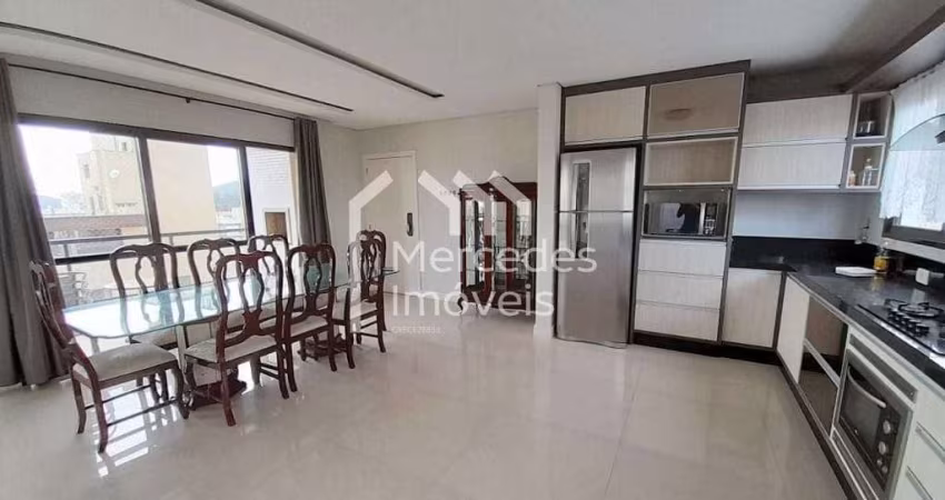 Apartamento com 3 suítes à venda, 145 m² por R$ 1.790.000 - Centro - Itajaí/SC