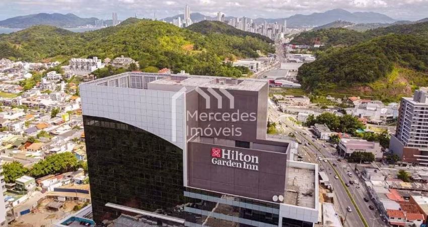 Suíte à venda, 26 m² por R$ 560.000 - Santa Clara - Itajaí/SC