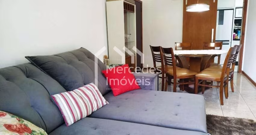 Apartamento com 3 dormitórios à venda, 90 m² por R$ 650.000,00 - Centro - Itajaí/SC