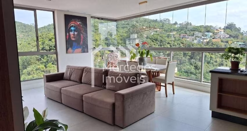 Apartamento mobiliado com 3 suítes à venda, 134 m² por R$ 1.700.000 - Fazenda - Itajaí/SC
