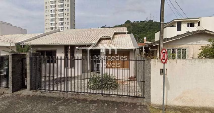 Terreno à venda, 517 m² por R$ 1.900.000,00 - Centro - Itajaí/SC