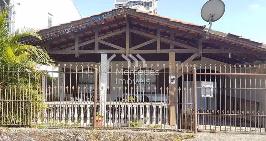 Terreno ideal para investidor no centro, medindo 250 m² á venda por r$ 1.000.000 - centro - itajaí/