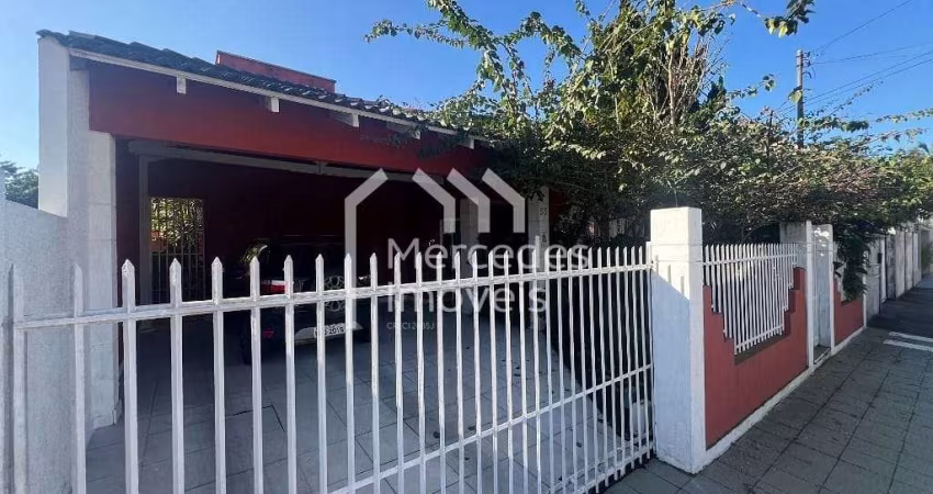 Casa com 3 dormitórios à venda, 222 m² por R$ 1.600.000,00 - Dom Bosco - Itajaí/SC