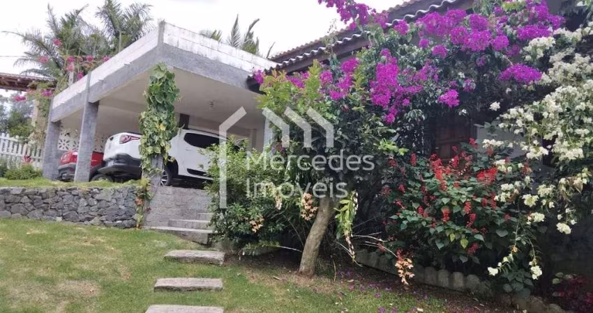 Chácara com 4 dormitórios à venda, 2500 m² por R$ 1.800.000,00 - Brilhante I - Itajaí/SC