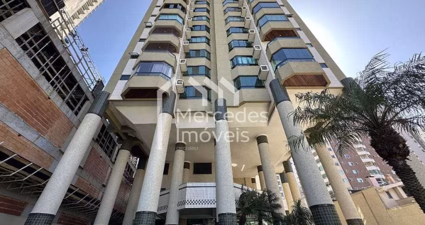 Apartamento semimobiliado com 3 suites + 1 dormitório à venda, 148 m² por R$ 1.280.000 - Centro - I